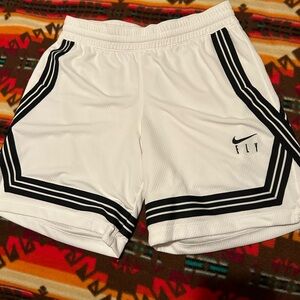 Kids Nike Fly Crossovers, size L